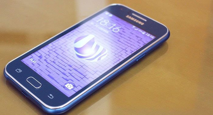 Samsung Galaxy J1 J100