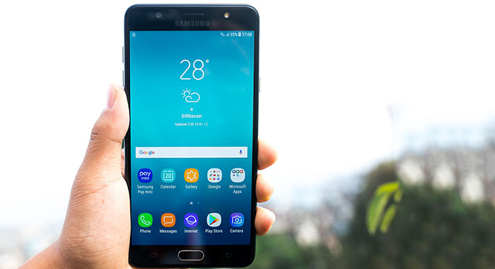 Samsung Galaxy J7 Max