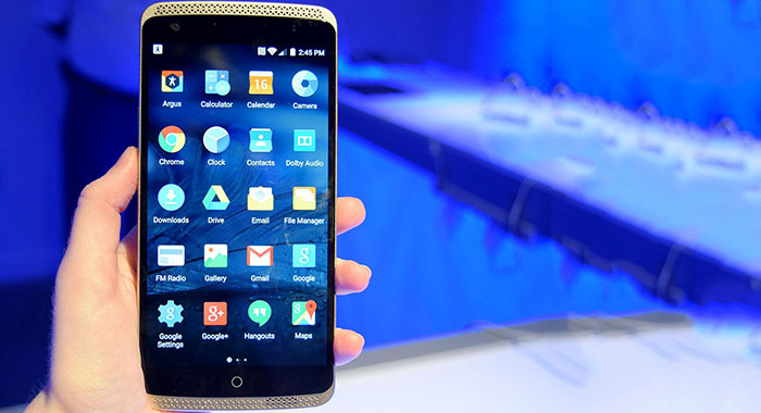 ZTE Axon Pro