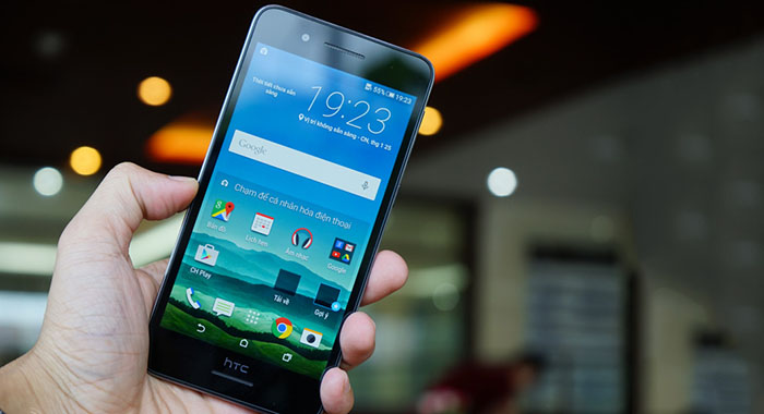 HTC Desire 728G