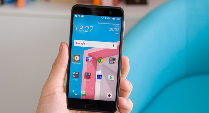HTC U Play feature