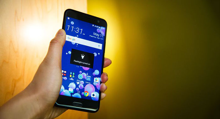 HTC U11
